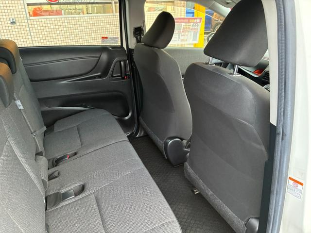 シエンタ ファンベースX ETC キーレスエントリー レーンアシスト 両側スライド左電動スライドドア 電動格納ミラー 社外SDナビ CD Bluetooth接続 バックカメラ(14枚目)