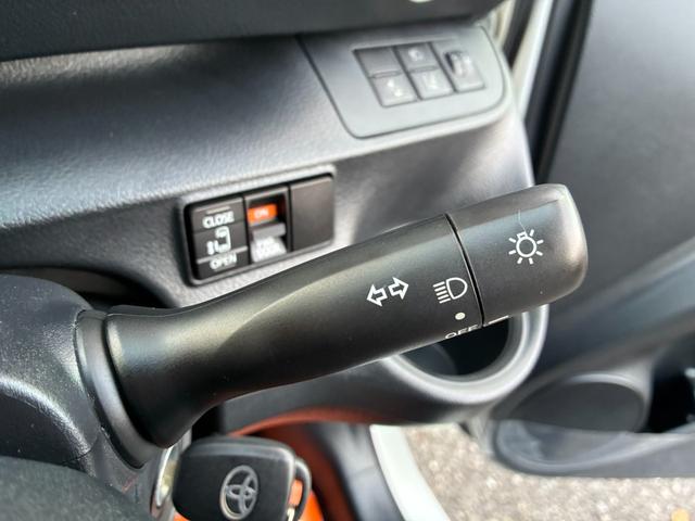 シエンタ ファンベースX ETC キーレスエントリー レーンアシスト 両側スライド左電動スライドドア 電動格納ミラー 社外SDナビ CD Bluetooth接続 バックカメラ(20枚目)