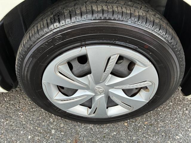 シエンタ ファンベースX ETC キーレスエントリー レーンアシスト 両側スライド左電動スライドドア 電動格納ミラー 社外SDナビ CD Bluetooth接続 バックカメラ(32枚目)