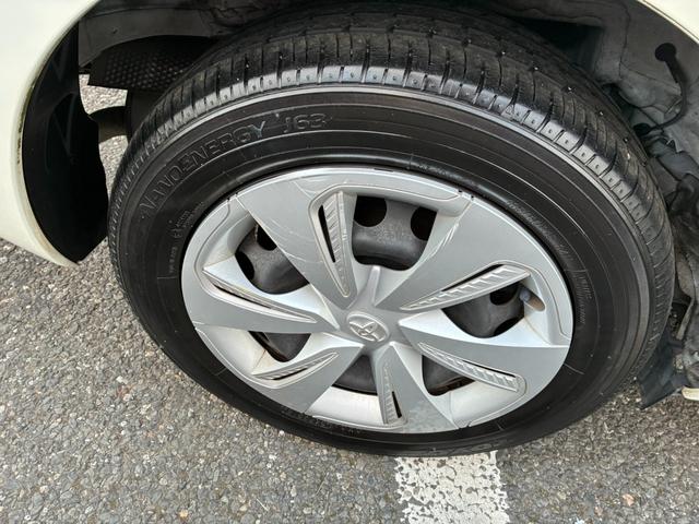 シエンタ ファンベースX ETC キーレスエントリー レーンアシスト 両側スライド左電動スライドドア 電動格納ミラー 社外SDナビ CD Bluetooth接続 バックカメラ(33枚目)