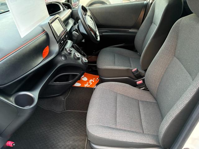 シエンタ ファンベースX ETC キーレスエントリー レーンアシスト 両側スライド左電動スライドドア 電動格納ミラー 社外SDナビ CD Bluetooth接続 バックカメラ(39枚目)