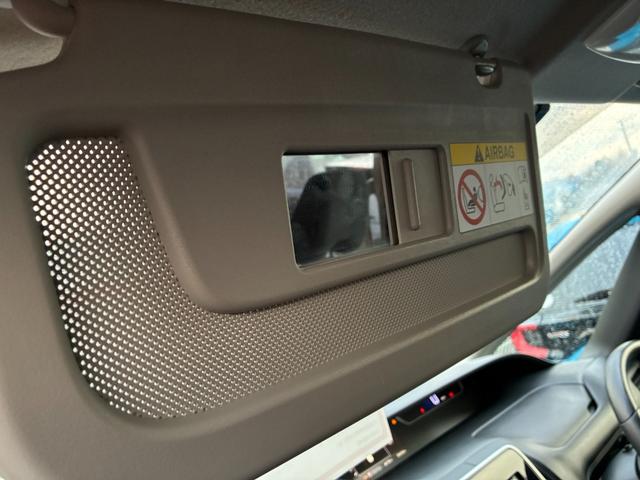 セレナ ハイウェイスター　ＶセレクションＩＩ　ＥＴＣ　アイドリングストップ　スマートキー　両側パワースライドドア　オートライト　ＣＤ　Ｂｌｕｅｔｏｏｔｈ接続　バックカメラ　全周囲カメラ　ＬＥＤヘッドランプ（43枚目）