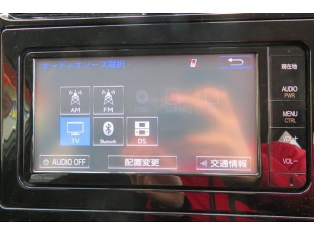 Ｓ　色替車　ＳＤナビ　フルセグＴＶ　ＣＤ　Ｂｌｕｅｔｏｏｔｈ　バックカメラ　ＥＴＣ　ＬＥＤヘッドライト　フォグランプ　クルーズコントロール　トヨタセフティーセンス　ドライブレコーダー　スマートキー(13枚目)