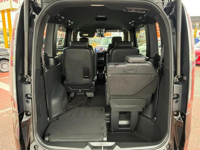 ステップワゴン ｅ：ＨＥＶスパーダ　純正ナビ　ＣＤ　ＤＶＤ　フルセグＴＶ　Ｂｌｕｅｔｏｏｔｈ　ＥＴＣ　ドライブレコーダー　シートヒーター　クルーズコントロール　ＬＥＤヘッドライト　フォグランプ　パワーテールゲート　マルチビューカメラ（21枚目）