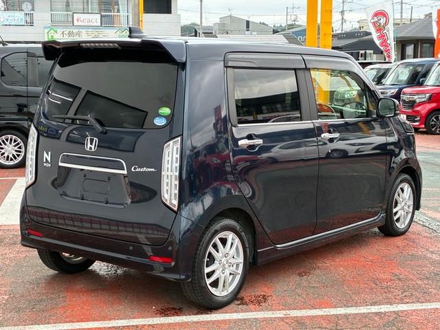 Ｎ－ＷＧＮカスタム Ｌ・ターボホンダセンシング　純正ナビ　ＣＤ　ＤＶＤ　フルセグＴＶ　Ｂｌｕｅｔｏｏｔｈ　ドライブレコーダ前後　クルーズコントロール　バックカメラ　電動格納ミラー　ベンチシート　スマートキー　衝突軽減ブレーキ　オートライト（17枚目）