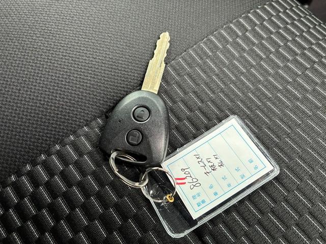 ピクシスメガ Ｄ　ＳＡＩＩＩ　ＳＤナビ　Ｂｌｕｅｔｏｏｔｈ　アイドリングストップ　ＥＴＣ　バックカメラ　オートＨｉビーム　スマートアシスト　両側スライドドア　Ｗエアバック　パワーステアリング　パワーウィンドウ　キーレスキー（32枚目）