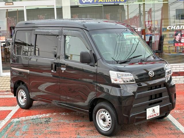 ハイゼットカーゴ ＤＸ　ＳＡＩＩＩ　ＬＥＤヘッドライト　オートライト　スマートアシスト　アイドリングストップ　ＥＴＣ　キーレス　横滑り防止　パワーウィンドウ　パワーステアリング　Ｗエアバック　両側スライドドア（6枚目）