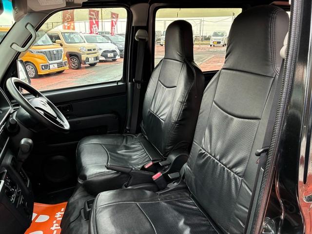 ハイゼットカーゴ ＤＸ　ＳＡＩＩＩ　ＬＥＤヘッドライト　オートライト　スマートアシスト　アイドリングストップ　ＥＴＣ　キーレス　横滑り防止　パワーウィンドウ　パワーステアリング　Ｗエアバック　両側スライドドア（19枚目）