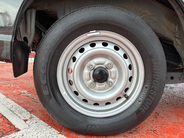 ハイゼットカーゴ ＤＸ　ＳＡＩＩＩ　ＬＥＤヘッドライト　オートライト　スマートアシスト　アイドリングストップ　ＥＴＣ　キーレス　横滑り防止　パワーウィンドウ　パワーステアリング　Ｗエアバック　両側スライドドア（23枚目）