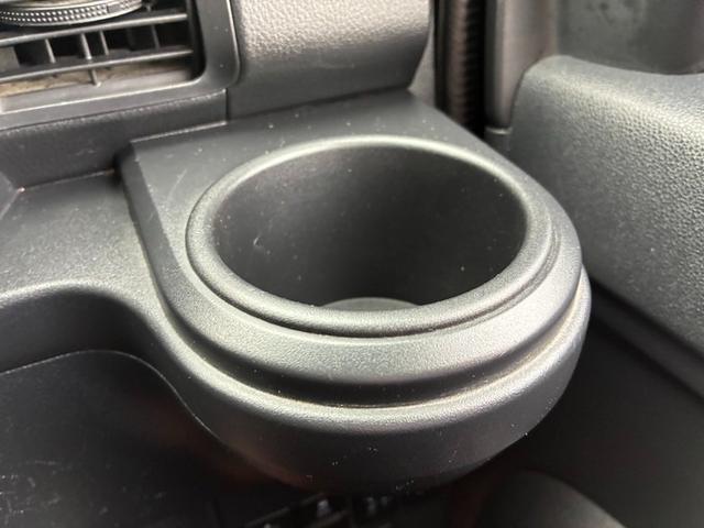 ハイゼットカーゴ ＤＸ　ＳＡＩＩＩ　ＬＥＤヘッドライト　オートライト　スマートアシスト　アイドリングストップ　ＥＴＣ　キーレス　横滑り防止　パワーウィンドウ　パワーステアリング　Ｗエアバック　両側スライドドア（28枚目）