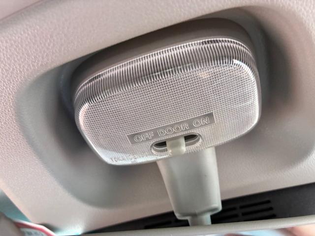 ハイゼットカーゴ ＤＸ　ＳＡＩＩＩ　ＬＥＤヘッドライト　オートライト　スマートアシスト　アイドリングストップ　ＥＴＣ　キーレス　横滑り防止　パワーウィンドウ　パワーステアリング　Ｗエアバック　両側スライドドア（38枚目）