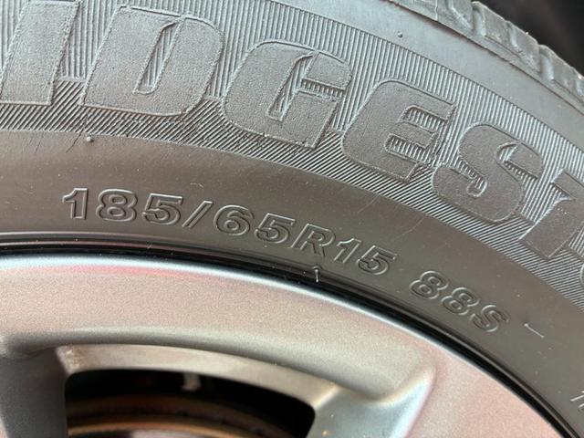 ノート e-パワー X ブラックアロー SDナビ CD DVD フルセグTV Bluetooth バックカメラ ETC クルーズコントロール オートライト LEDヘッドライト ドライブレコーダー 障害物センサー 電動格納ミラー スマートキー(31枚目)