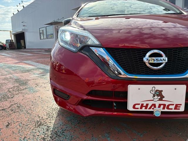 ノート e-パワー X ブラックアロー SDナビ CD DVD フルセグTV Bluetooth バックカメラ ETC クルーズコントロール オートライト LEDヘッドライト ドライブレコーダー 障害物センサー 電動格納ミラー スマートキー(50枚目)