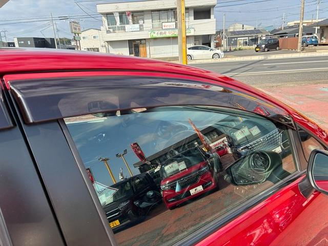 ノート e-パワー X ブラックアロー SDナビ CD DVD フルセグTV Bluetooth バックカメラ ETC クルーズコントロール オートライト LEDヘッドライト ドライブレコーダー 障害物センサー 電動格納ミラー スマートキー(53枚目)