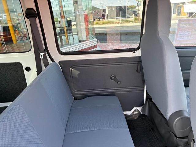 サンバーバン トランスポーター 純正ラジオ リモコンドアロック メカニカルキー 両側スライドドア(9枚目)