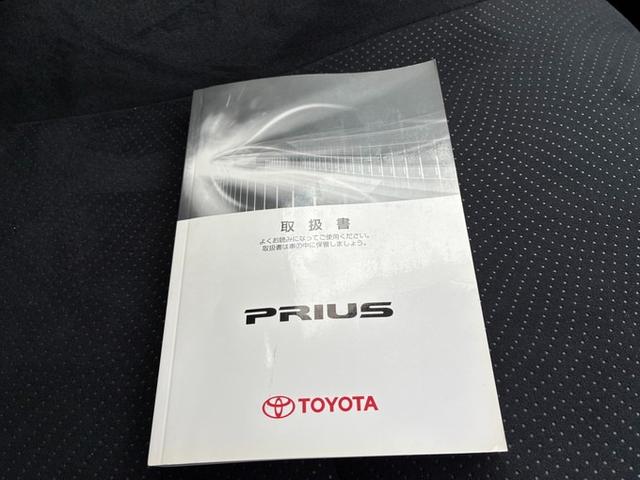 プリウス Ｌ　純正オーディオ　ＣＤ　ＥＴＣ　プッシュスタート　スマートキー　電動格納ミラー（53枚目）