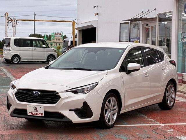 インプレッサ ＳＴ　純正ナビ　フルセグＴＶ　Ｂｌｕｅｔｏｏｔｈ　ＥＴＣ　クルーズコントロール　アラウンドビューモニター　ハンドルヒーター　パドルシフト　ドライブレコーダー　シートヒーター　ＬＥＤヘッドタイト　スマートキー（4枚目）