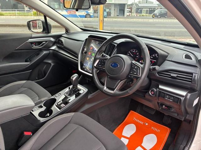 インプレッサ ＳＴ　純正ナビ　フルセグＴＶ　Ｂｌｕｅｔｏｏｔｈ　ＥＴＣ　クルーズコントロール　アラウンドビューモニター　ハンドルヒーター　パドルシフト　ドライブレコーダー　シートヒーター　ＬＥＤヘッドタイト　スマートキー（8枚目）