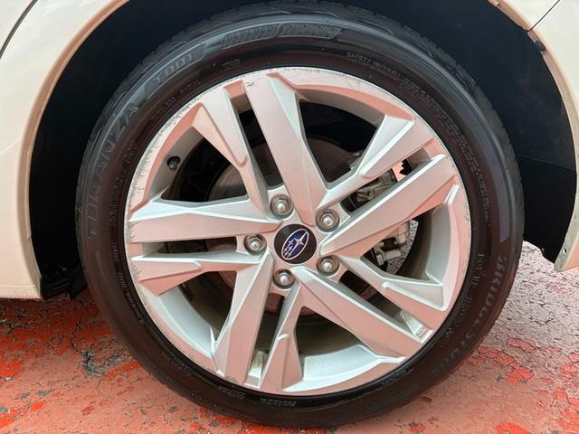 インプレッサ ＳＴ　純正ナビ　フルセグＴＶ　Ｂｌｕｅｔｏｏｔｈ　ＥＴＣ　クルーズコントロール　アラウンドビューモニター　ハンドルヒーター　パドルシフト　ドライブレコーダー　シートヒーター　ＬＥＤヘッドタイト　スマートキー（26枚目）