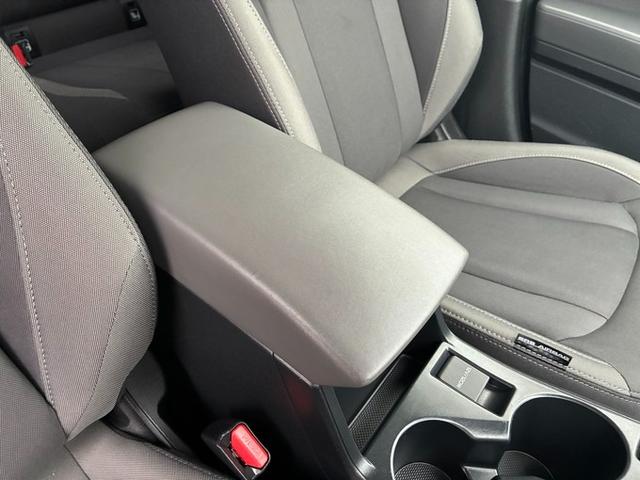 インプレッサ ＳＴ　純正ナビ　フルセグＴＶ　Ｂｌｕｅｔｏｏｔｈ　ＥＴＣ　クルーズコントロール　アラウンドビューモニター　ハンドルヒーター　パドルシフト　ドライブレコーダー　シートヒーター　ＬＥＤヘッドタイト　スマートキー（45枚目）