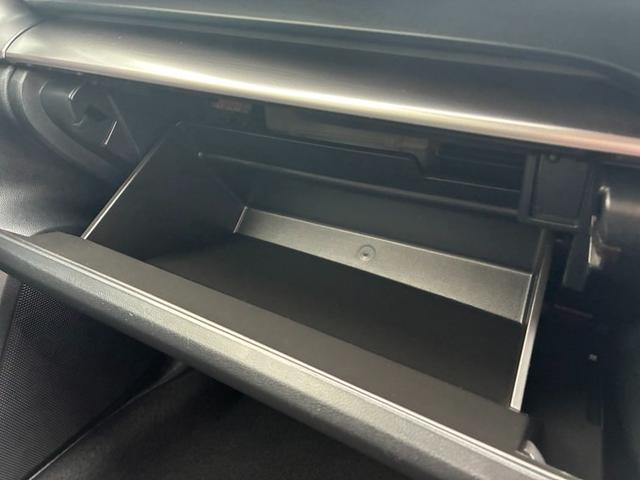 インプレッサ ＳＴ　純正ナビ　フルセグＴＶ　Ｂｌｕｅｔｏｏｔｈ　ＥＴＣ　クルーズコントロール　アラウンドビューモニター　ハンドルヒーター　パドルシフト　ドライブレコーダー　シートヒーター　ＬＥＤヘッドタイト　スマートキー（48枚目）