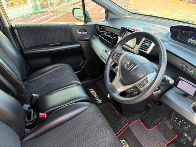 フリードスパイクハイブリッド ジャストセレクション　純正メモリーナビ　ＣＤ　ＤＶＤ　ワンセグＴＶ　両側パワースライドドア　バックカメラ　ＥＴＣ　クルーズコントロール　ドライブレコーダー　ＨＩＤ　フォグランプ　オートライト　電動格納ミラー　スマートキー（8枚目）