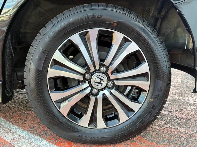 フリードスパイクハイブリッド ジャストセレクション　純正メモリーナビ　ＣＤ　ＤＶＤ　ワンセグＴＶ　両側パワースライドドア　バックカメラ　ＥＴＣ　クルーズコントロール　ドライブレコーダー　ＨＩＤ　フォグランプ　オートライト　電動格納ミラー　スマートキー（29枚目）