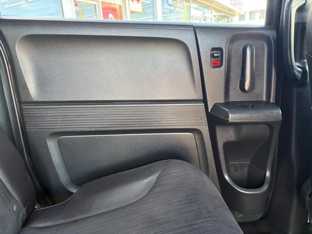 フリードスパイクハイブリッド ジャストセレクション　純正メモリーナビ　ＣＤ　ＤＶＤ　ワンセグＴＶ　両側パワースライドドア　バックカメラ　ＥＴＣ　クルーズコントロール　ドライブレコーダー　ＨＩＤ　フォグランプ　オートライト　電動格納ミラー　スマートキー（48枚目）