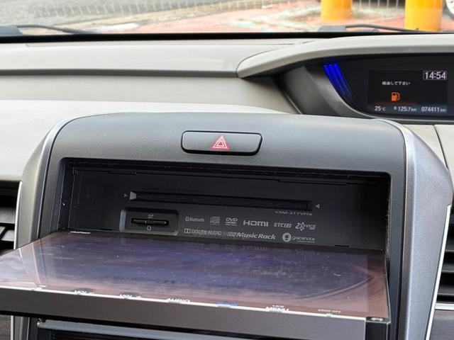 フリードハイブリッド ハイブリッド・Gホンダセンシング メモリーナビ CD DVD フルセグTV Bluetooth ETC 横滑り防止 クルーズコントロール 両側パワースライドドア バックカメラ ホンダセンシング ドライブレコーダー スマートキー(12枚目)