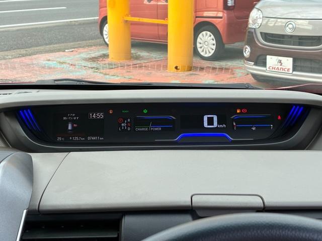フリードハイブリッド ハイブリッド・Gホンダセンシング メモリーナビ CD DVD フルセグTV Bluetooth ETC 横滑り防止 クルーズコントロール 両側パワースライドドア バックカメラ ホンダセンシング ドライブレコーダー スマートキー(15枚目)