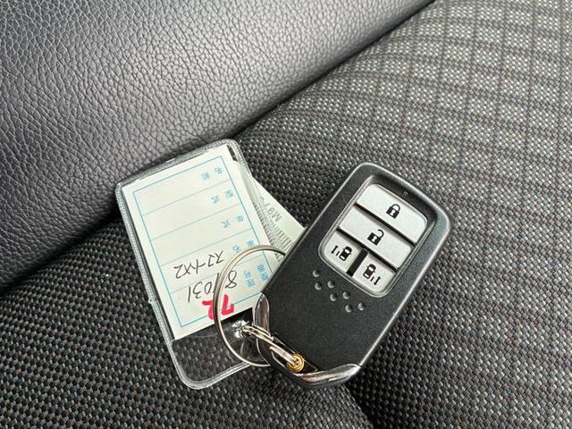 フリードハイブリッド ハイブリッド・Gホンダセンシング メモリーナビ CD DVD フルセグTV Bluetooth ETC 横滑り防止 クルーズコントロール 両側パワースライドドア バックカメラ ホンダセンシング ドライブレコーダー スマートキー(33枚目)