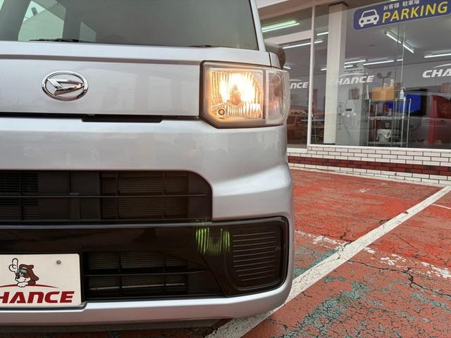 ハイゼットキャディー D SAIII 社外CD バックカメラ アイドリングストップ オートHiビーム リアクリアランスソナー スマートアシスト 横滑り防止 キーレス パワーウィンドウ パワーステアリング Wエアバック ABS(42枚目)