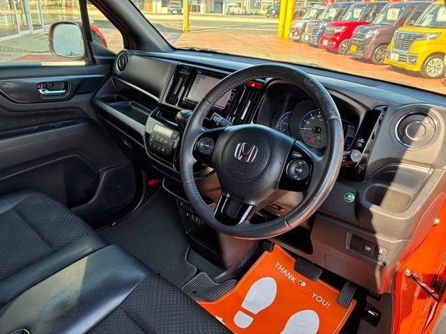 ☆チャンスの魅力２☆　走行距離無制限の保証も準備！１２店舗あるチャンスでの保証修理が可能です！消耗品まで保証対象ですので、維持費がかからない等、多数のご好評を頂いています。※対象外の部品も有