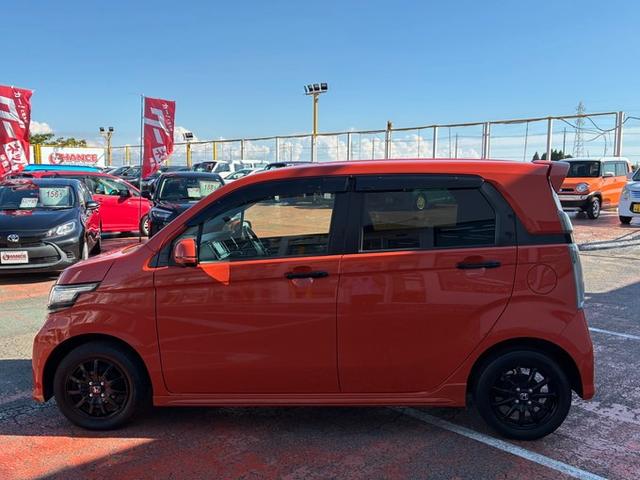 お車でお越しの方もご安心ください！お客様駐車場完備してます！お気軽にご来店して下さい！※満車の場合は、敷地内の別スペースをご案内します。