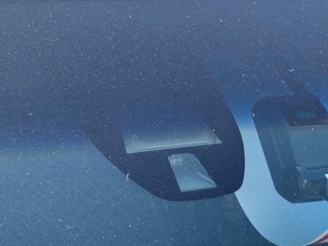 遠方販売の実績多数あり現車をみないでご購入されるお客様のご不安な点を一掃出来るように案内させて頂きます。ご遠方のお客様も気軽にご連絡を下さい♪気になる点の画像をメールにて送らせていただきます！