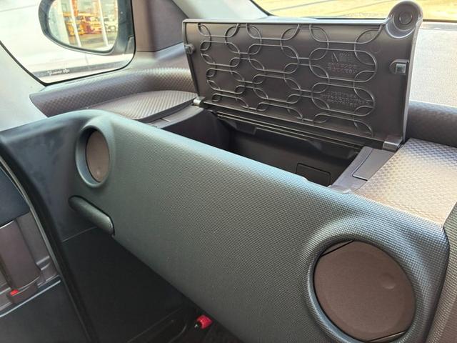 ポルテ Ｇ　純正ＳＤナビ　フルセグＴＶ　ＣＤ　ＤＶＤ　Ｂｌｕｅｔｏｏｔｈ　バックカメラ　ＥＴＣ　横滑り防止ブレーキ　左側パワースライドドア　運転席シートヒーター　オートライト　ＨＩＤヘッドライト　フォグランプ（41枚目）