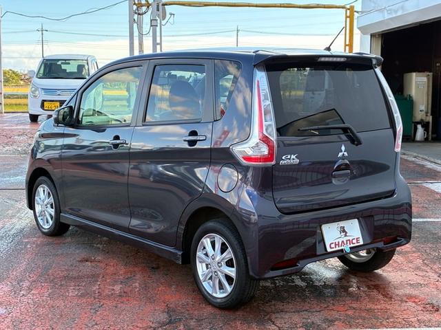 eKカスタム Gセーフティパッケージ 純正CD HID フォグランプ アイドリングストップ 衝突軽減ブレーキ シートヒーター オートHiビーム 前後ドライブレコーダー オートライト ベンチシート スマートキー アラウンドビュー(16枚目)