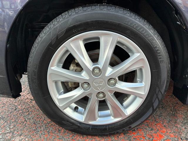 eKカスタム Gセーフティパッケージ 純正CD HID フォグランプ アイドリングストップ 衝突軽減ブレーキ シートヒーター オートHiビーム 前後ドライブレコーダー オートライト ベンチシート スマートキー アラウンドビュー(24枚目)