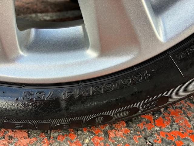 eKカスタム Gセーフティパッケージ 純正CD HID フォグランプ アイドリングストップ 衝突軽減ブレーキ シートヒーター オートHiビーム 前後ドライブレコーダー オートライト ベンチシート スマートキー アラウンドビュー(28枚目)