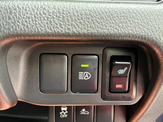 eKカスタム Gセーフティパッケージ 純正CD HID フォグランプ アイドリングストップ 衝突軽減ブレーキ シートヒーター オートHiビーム 前後ドライブレコーダー オートライト ベンチシート スマートキー アラウンドビュー(32枚目)