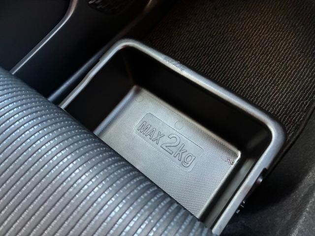 ステラ カスタムRS スマートアシスト スマートキー CD DVD Bluetooth バックカメラ ETC アイドリングストップ 横滑り防止ブレーキ スマートアシスト オート電動格納ミラー ベンチシート シートヒーター LEDヘッドライト(44枚目)