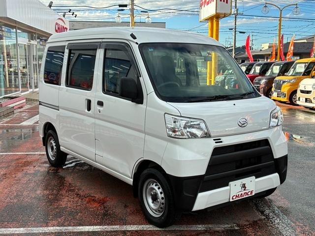 ハイゼットカーゴ ＤＸ　ＳＡＩＩＩ　社外メモリーナビ　ＣＤ　ＤＶＤ　Ｂｌｕｅｔｏｏｔｈ　バックカメラ　アイドリングストップ　衝突軽減ブレーキ　横滑り防止ブレーキ　オートハイビーム　キーレスエントリー（6枚目）