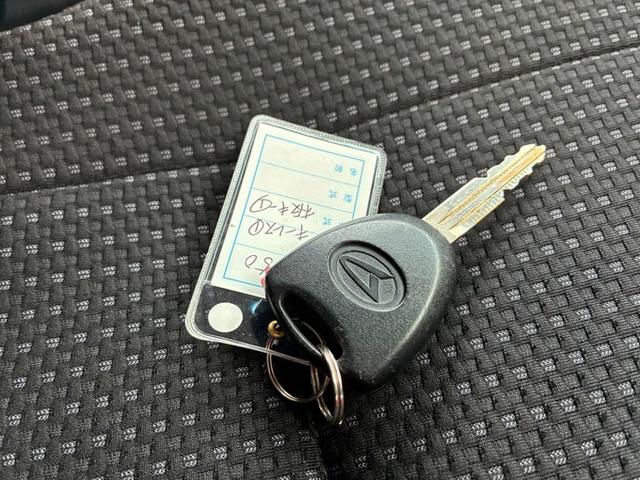 ハイゼットカーゴ ＤＸ　ＳＡＩＩＩ　社外メモリーナビ　ＣＤ　ＤＶＤ　Ｂｌｕｅｔｏｏｔｈ　バックカメラ　アイドリングストップ　衝突軽減ブレーキ　横滑り防止ブレーキ　オートハイビーム　キーレスエントリー（31枚目）