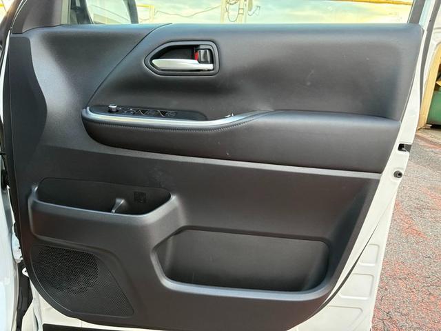 ヴォクシー S-Z 純正メモリーナビ CD DVD フルセグTV Bluetooth バックカメラ ETC2.0 横滑り防止ブレーキ オートハイビーム クリアランスソナー クルーズコントロール オートライト LEDライト(54枚目)