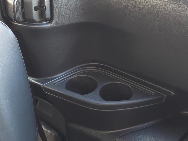 ヴォクシー S-Z 純正メモリーナビ CD DVD フルセグTV Bluetooth バックカメラ ETC2.0 横滑り防止ブレーキ オートハイビーム クリアランスソナー クルーズコントロール オートライト LEDライト(60枚目)