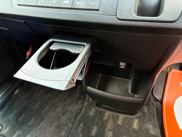 フリードスパイク GL 純正メモリーナビ ワンセグTV DVD ETC 横滑り防止ブレーキ 両側パワースライドドア ステアリングリモコン オートライト HIDヘッドライト クルーズコントロール スタッドレスタイヤ(37枚目)