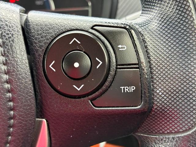 ☆キズやヘコミも☆　　ぶつけてしまった！ぶつけられちゃった！そんなときも大丈夫！自社鈑金工場も完備しています！自社工場だからこそ出来る丁寧な作業、納得の価格、もしもの時の対応もお任せ下さい！