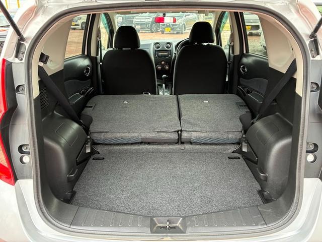 ノート Ｘ　純正ＣＤオーディオ　アイドリングストップ　プッシュスタート　スマートキー（20枚目）