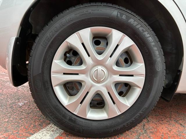 ノート Ｘ　純正ＣＤオーディオ　アイドリングストップ　プッシュスタート　スマートキー（25枚目）