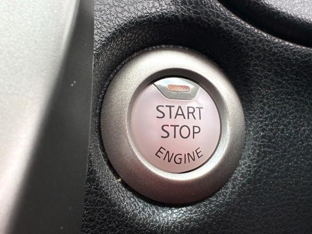 ノート Ｘ　純正ＣＤオーディオ　アイドリングストップ　プッシュスタート　スマートキー（32枚目）